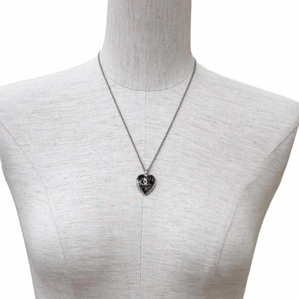 CHANEL Black Logo Necklace - Picture 3 of 7
